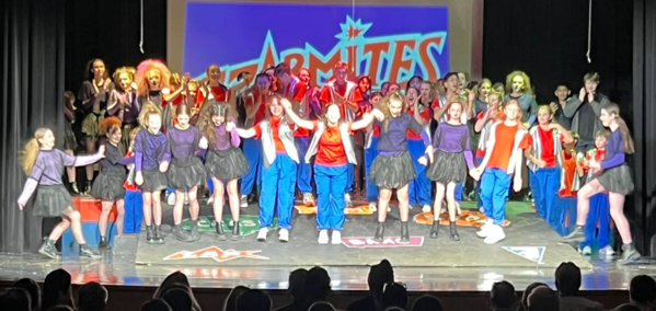 The cast and crew of Starmites put on an amazing show!